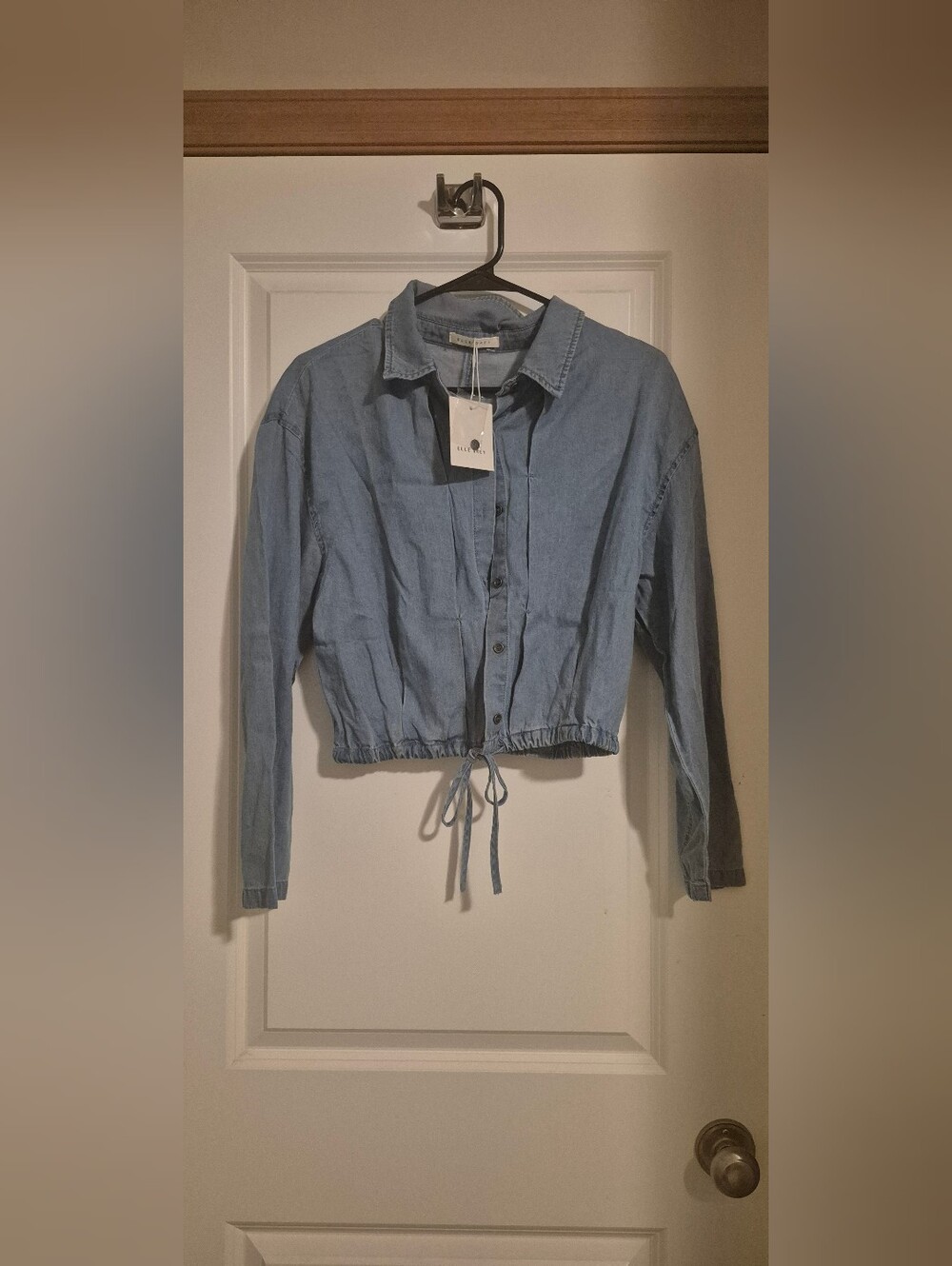Light Blue Cropped Denim Shirt Jacket - Women